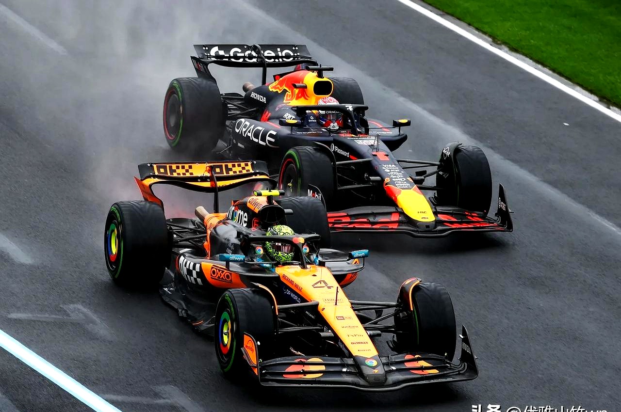 哈斯车队碾压雷诺车队,诺里斯点燃赛场 哈斯车队碾压雷诺车队,诺里斯点燃赛场